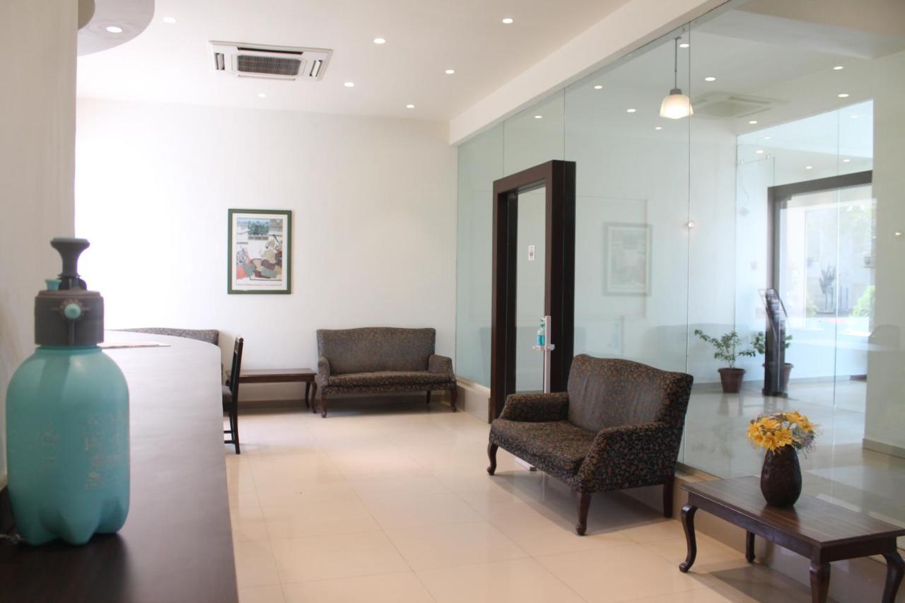 Chryso Hotels Pvt Ltd Ankleshwar Exterior foto